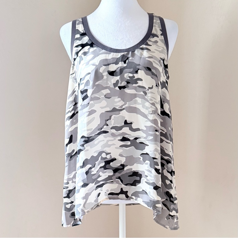 LILLA | P Gray Camo Print Tank Size S